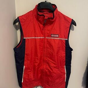 Men's Red and navy vineyard vines vest size small perfect